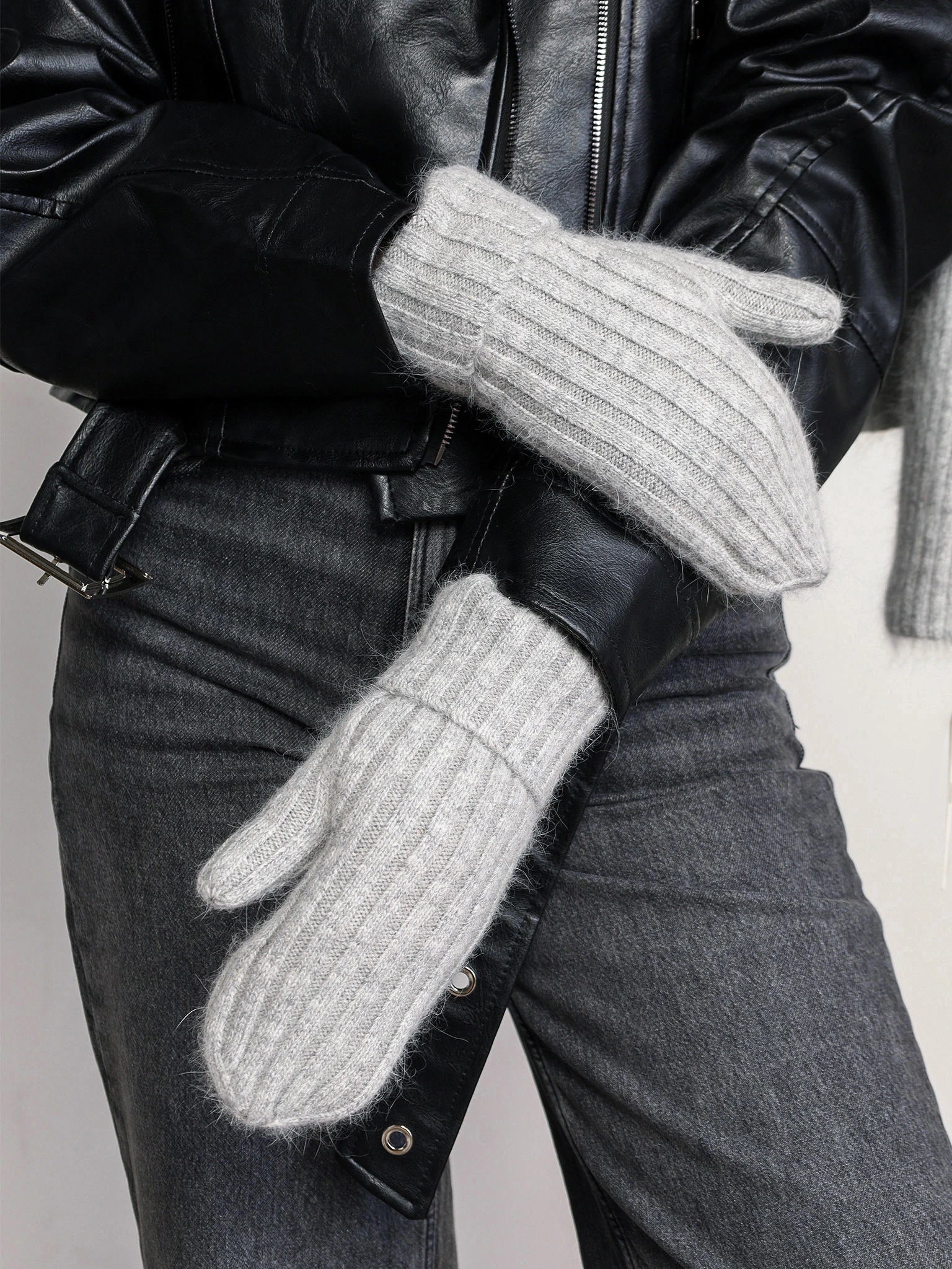 Варежки двойные из ангоры и акрила 